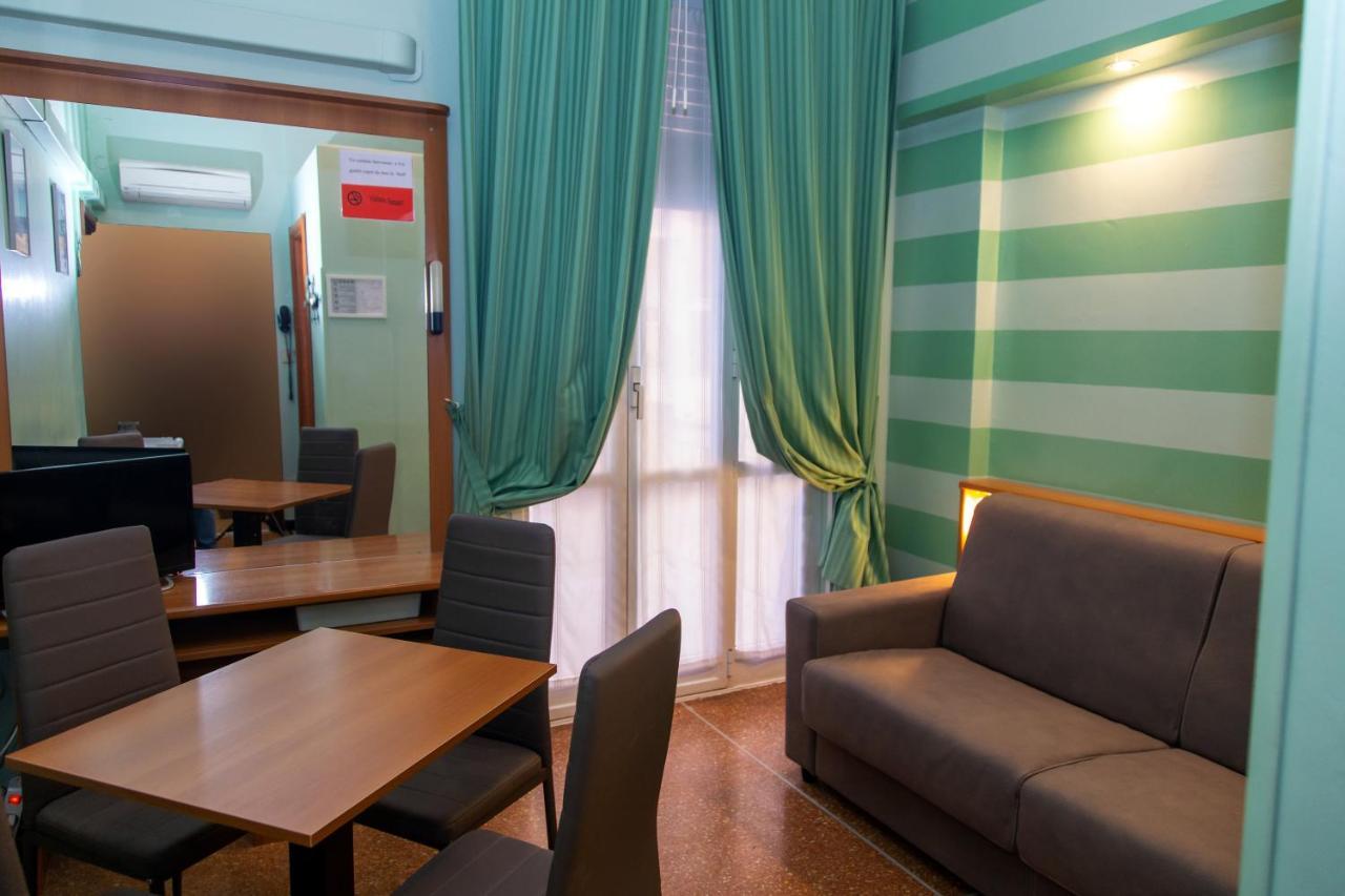 Albergo Glory Borghetto Santo Spirito Exterior foto