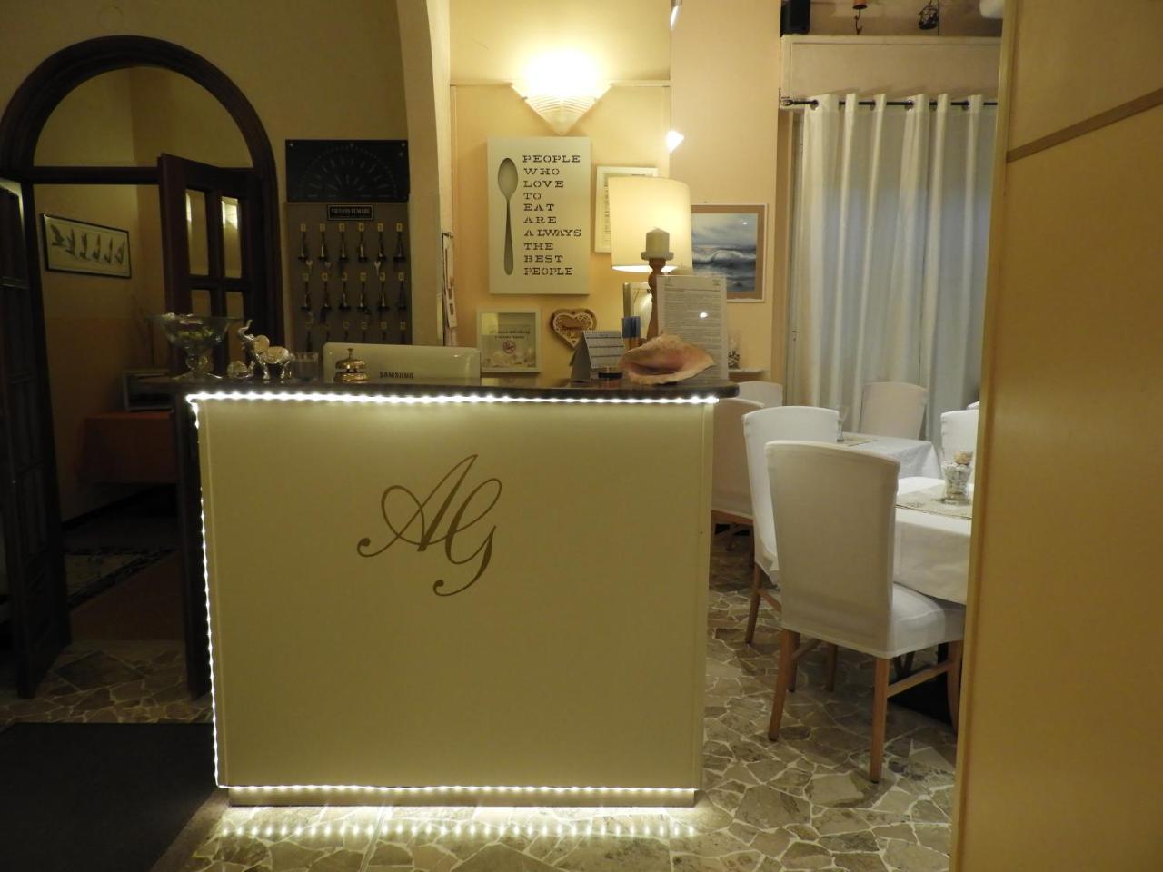 Albergo Glory Borghetto Santo Spirito Exterior foto